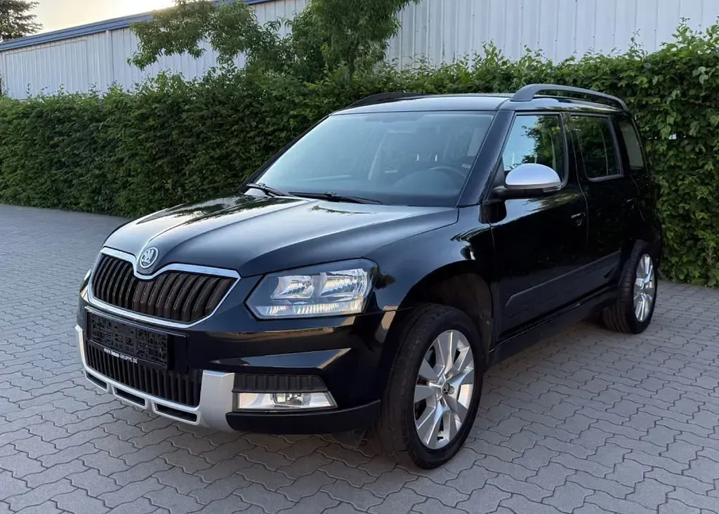 Gebraucht Skoda Yeti Elegance 110 PS (80 kW) 2014 Schwarz SUV