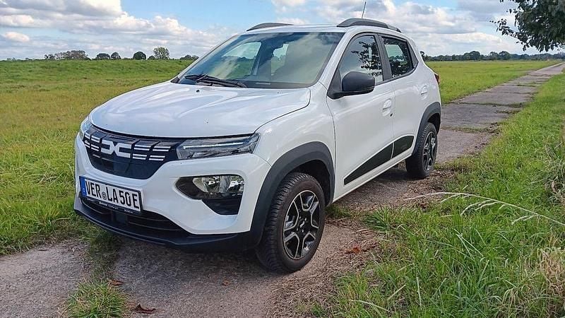 Gebraucht Dacia Spring Essentiel 33 kW (45 PS) 2023 Weiß Kleinwagen