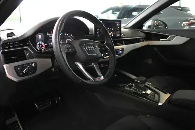 Gebraucht Audi A4 S-Line 204 PS (150 kW) 2021 Grau Kombi