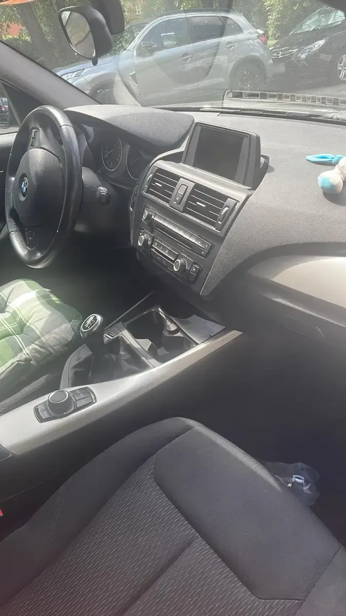 Gebraucht BMW 116 136 PS (100 kW) 2014 Schwarz Kleinwagen