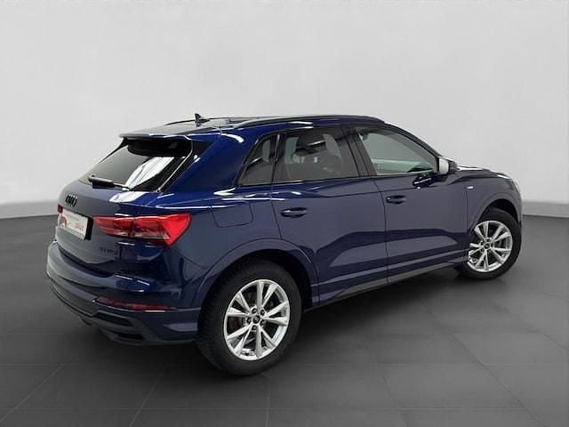 Gebraucht Audi Q3 S-Line 150 PS (110 kW) 2025 Navarrablau metallic SUV
