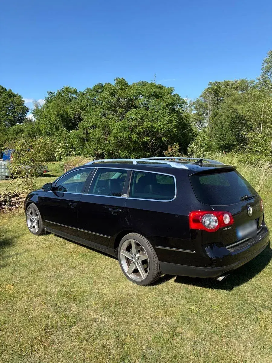 Gebraucht VW Passat Highline 140 PS (102 kW) 2009 Schwarz Kombi