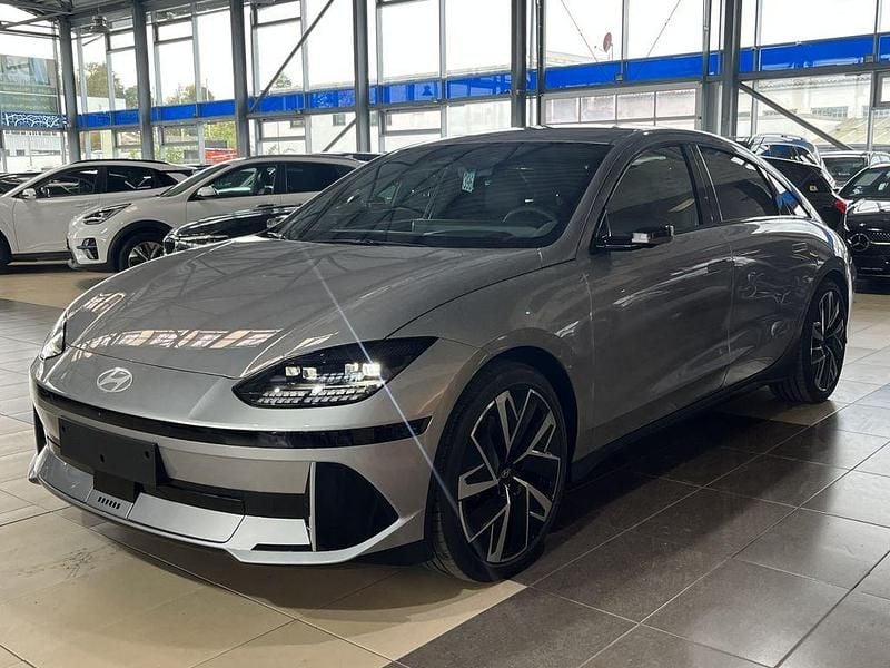 Hellgrau Gebraucht 2023 Hyundai Ioniq 6 Limousine | 34.500 € (Guter Preis) - Bild 1/4