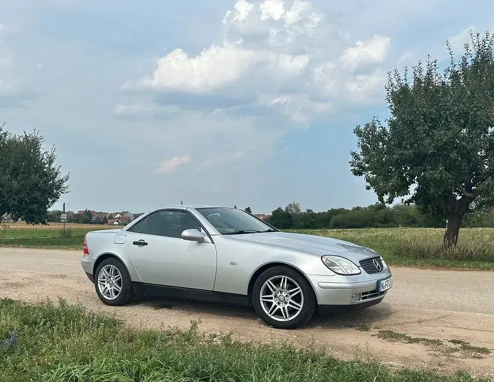 Gebraucht Mercedes SLK200 136 PS (100 kW) 1998 Silber Cabrio