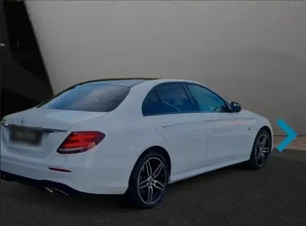 Gebraucht Mercedes E350 AMG line 289 PS (212 kW) 2018 Weiß Limousine