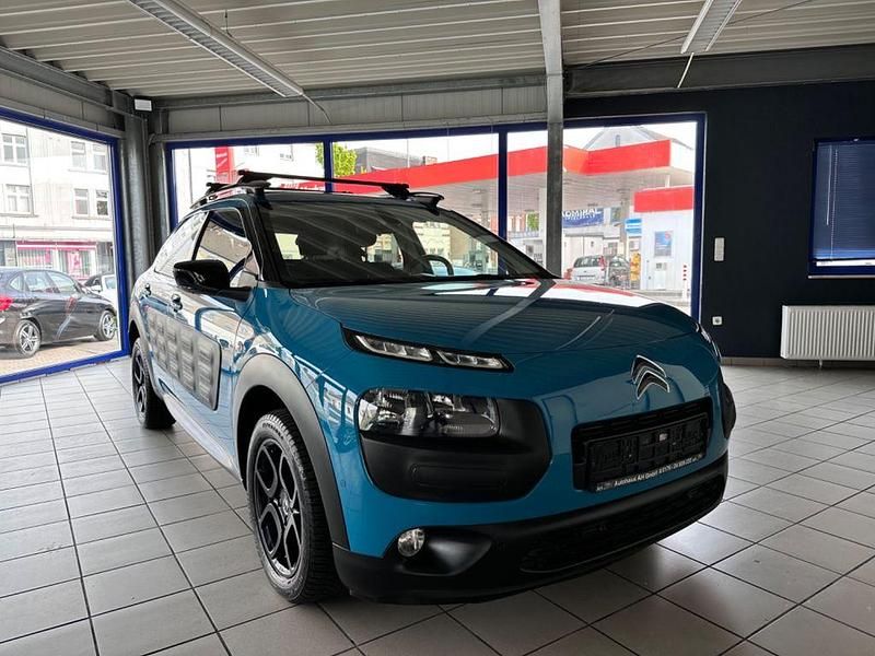 Gebraucht Citroën C4 Shine 110 PS (80 kW) 2017 Blau Limousine