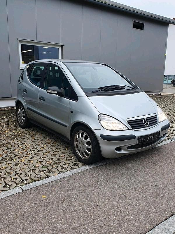 Grau Gebraucht 2003 Mercedes A170 Kleinwagen | 499 € (Guter Preis) - Bild 1/4