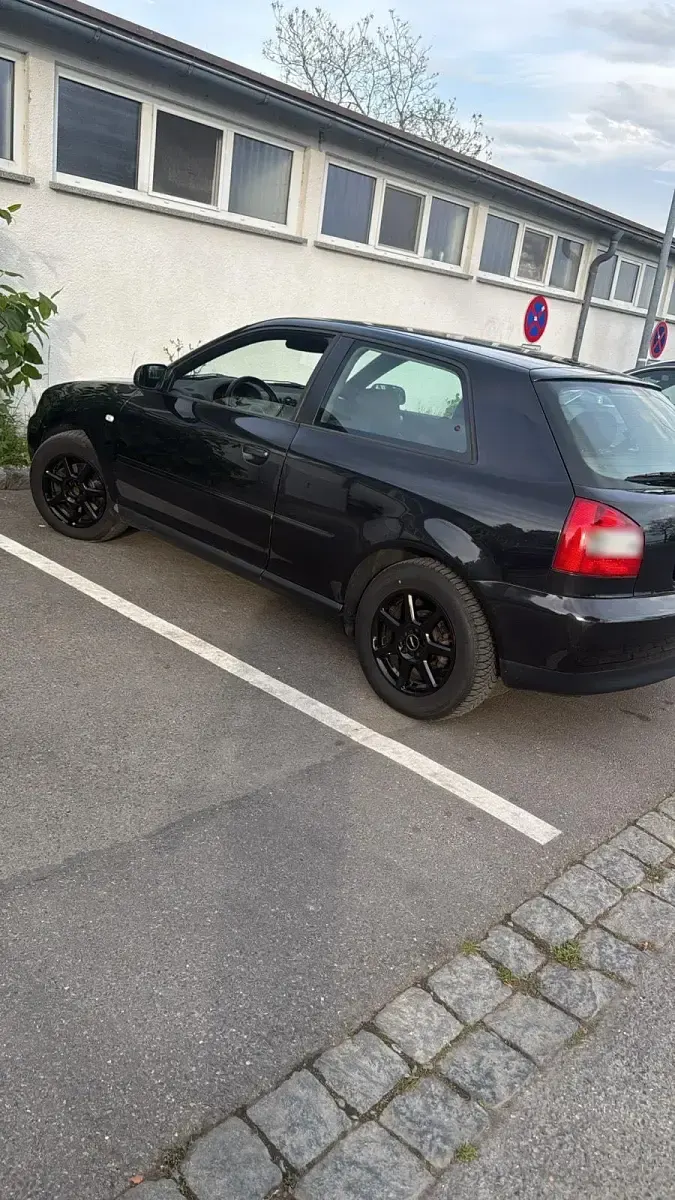 Gebraucht Audi A3 100 PS (73 kW) 2002 Schwarz Kleinwagen