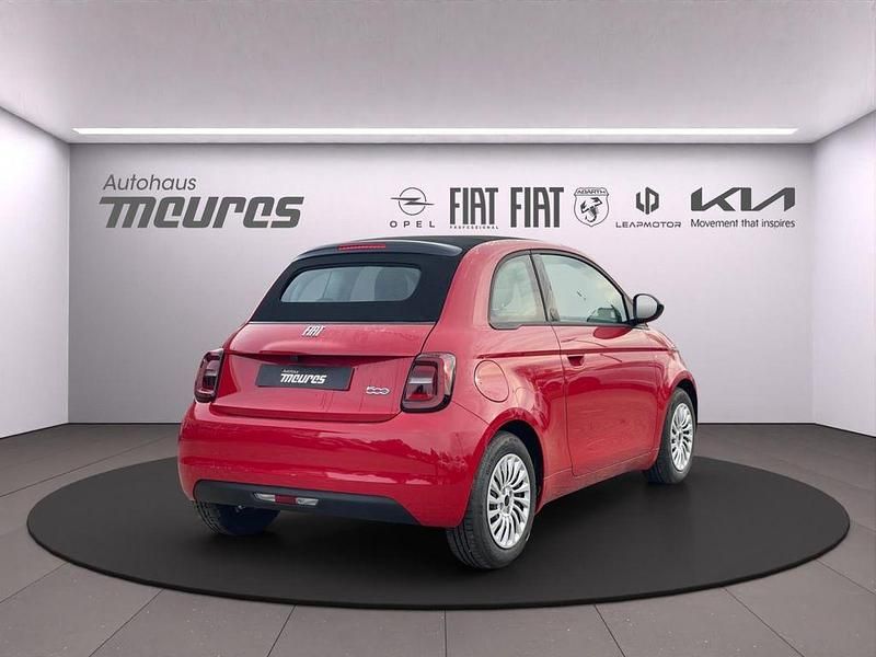 Neu Fiat 500e Red 69 kW (95 PS) 2025 Rot Cabrio