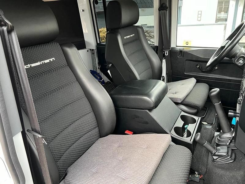 Gebraucht Land Rover Defender 2014 Weiß Limousine