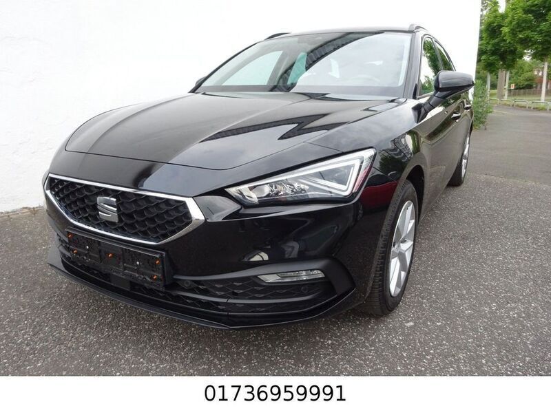 Schwarz Gebraucht 2022 Seat Leon Limousine | 19.900 € (Guter Preis) - Bild 1/4