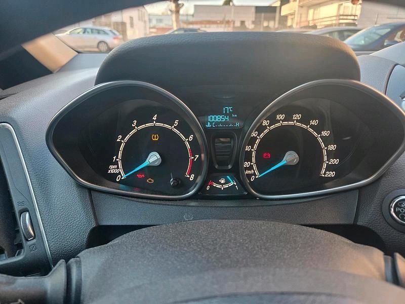 Second-hand Ford B-MAX 100 CP (73 kW) 2015 Auriu Monovolum