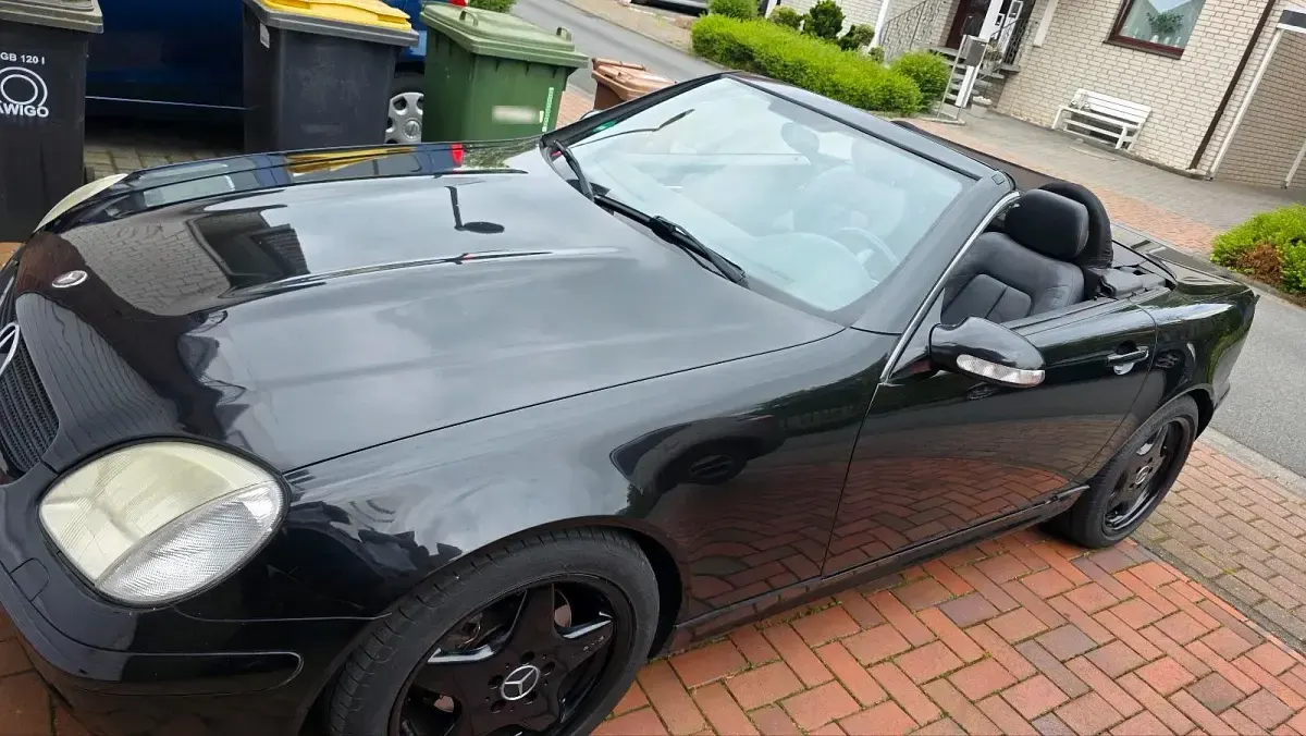 Gebraucht Mercedes SLK320 218 PS (160 kW) 2000 Schwarz Cabrio
