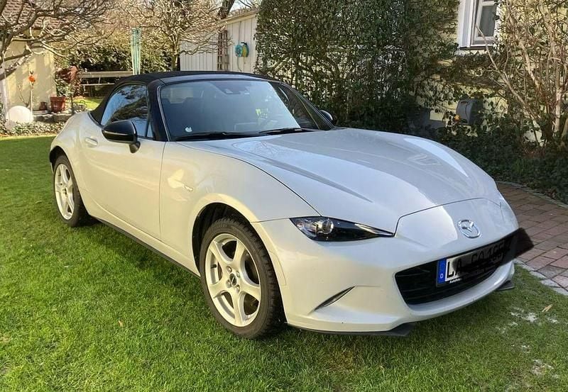 Gebraucht Mazda MX5 Exclusive-Line 132 PS (97 kW) 2016 Weiß Cabrio