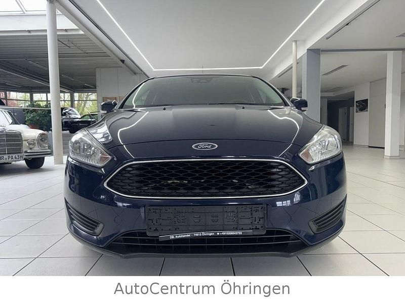 Gebraucht Ford Focus 86 PS (63 kW) 2017 Blau Limousine