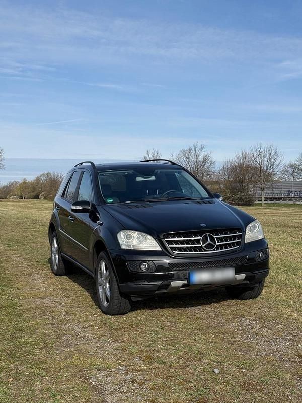 Gebraucht Mercedes ML280 190 PS (139 kW) 2006 Schwarz SUV