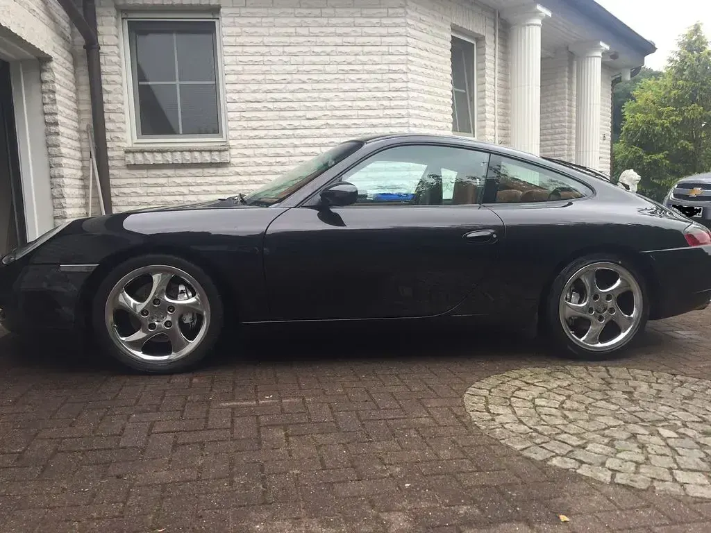 Gebraucht Porsche 911 Carrera 4 Edition 300 PS (220 kW) 2000 Schwarz Coupé