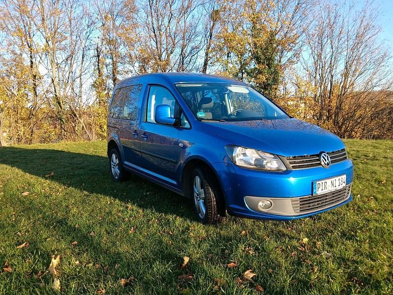 Blau Gebraucht 2012 VW Caddy Van / Kleinbus | 7.250 € (Guter Preis) - Bild 1/4
