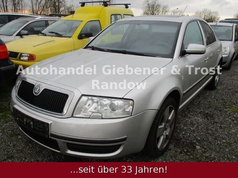 Gebraucht Skoda Superb Elegance 131 PS (96 kW) 2003 Silber Limousine