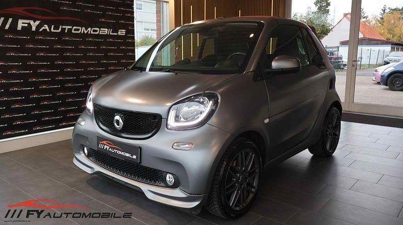 Grau Gebraucht 2017 Smart ForTwo Cabrio Brabus Cabrio | 13.990 € (Guter Preis) - Bild 1/4
