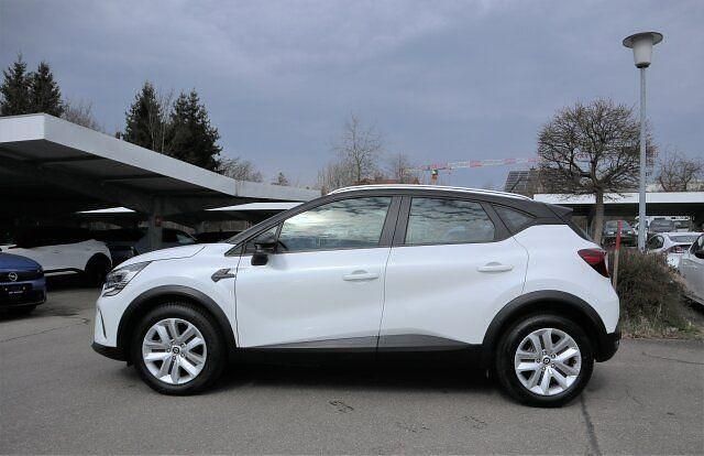 Gebraucht Renault Captur Zen 91 PS (66 kW) 2021 Weiss qnc+schwarz gne SUV