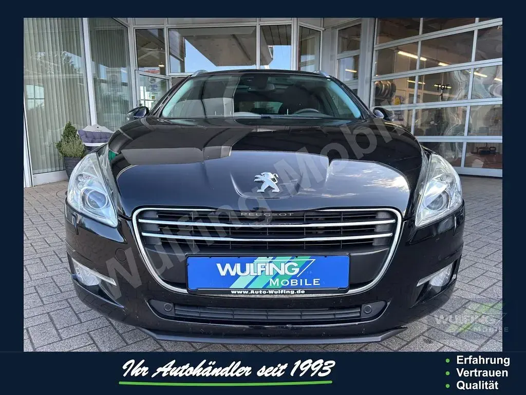 Gebraucht Peugeot 508 Active 140 PS (102 kW) 2011 Schwarz Limousine
