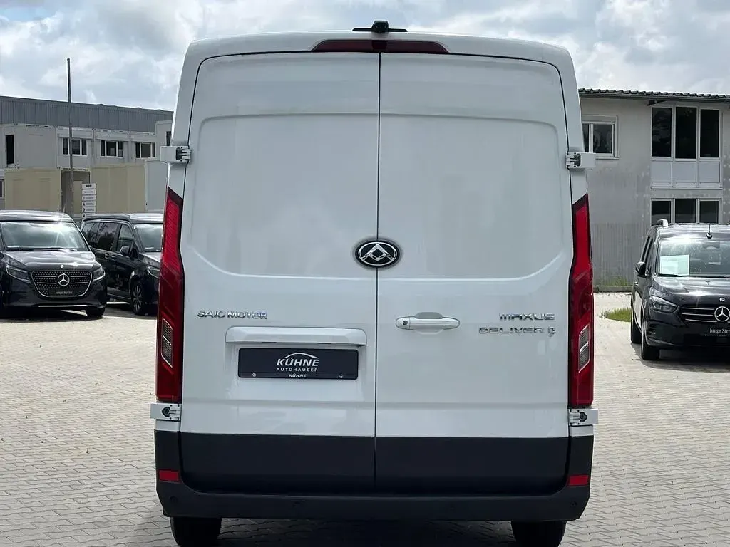 Brugt Maxus V90 147 HK (108 kW) 2024 Hvid Van