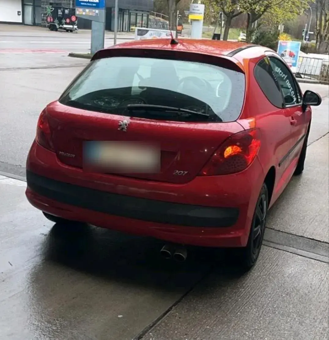 Gebraucht Peugeot 207 74 PS (54 kW) 2006 Rot Kleinwagen