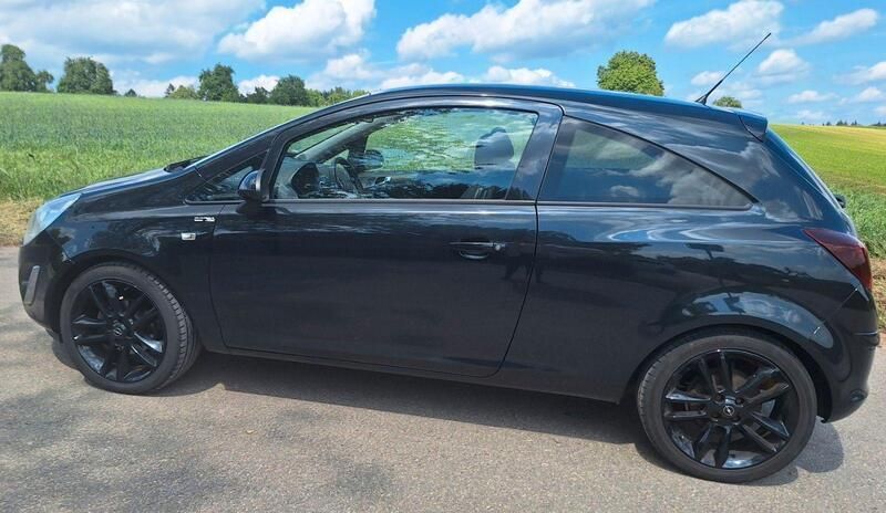 Schwarz Gebraucht 2012 Opel Corsa Color Edition Kleinwagen | 5.700 € (Fairer Preis) - Bild 1/4