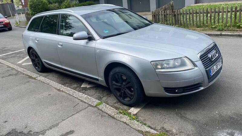 Silber Gebraucht 2005 Audi A6 Kombi | 3.990 € (Fairer Preis) - Bild 1/4