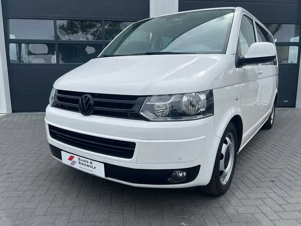 Gebraucht VW Multivan Edition 140 PS (102 kW) 2014 Weiß Van / Kleinbus