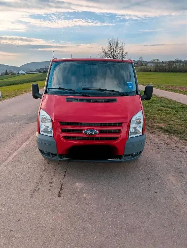 Gebraucht Ford Transit 140 PS (102 kW) 2011 Rot Van / Kleinbus