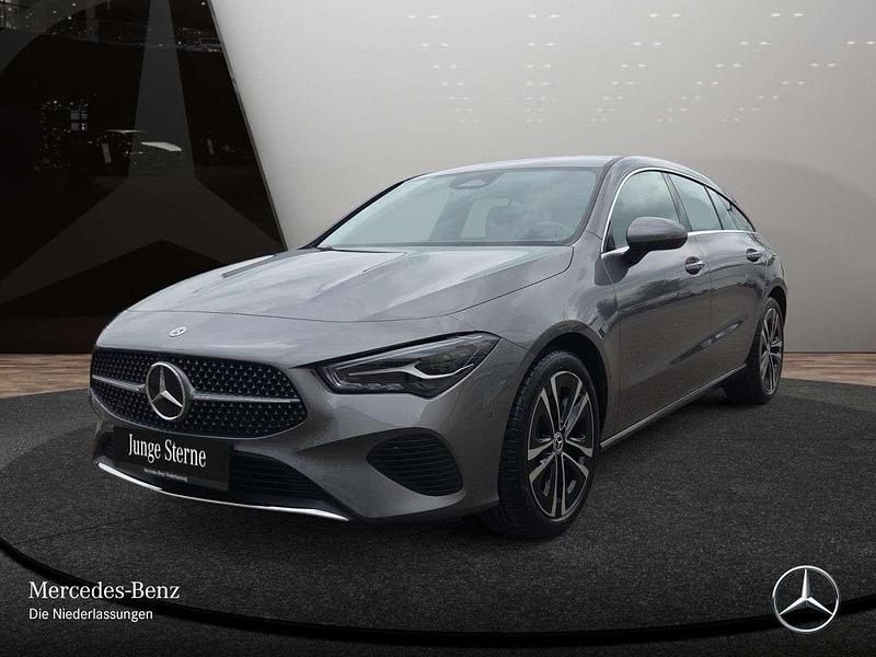 Gebraucht Mercedes CLA180 Progressive 136 PS (100 kW) 2025 Mountain grau Limousine