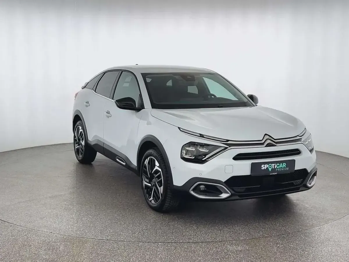 Gebraucht Citroën C4 PureTech 131 PS (96 kW) 2024 Lackierung okenitweiss/typ au SUV