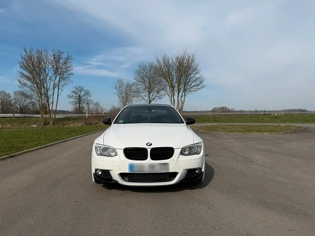 Gebraucht BMW 335 286 PS (210 kW) 2012 Weiß Coupé