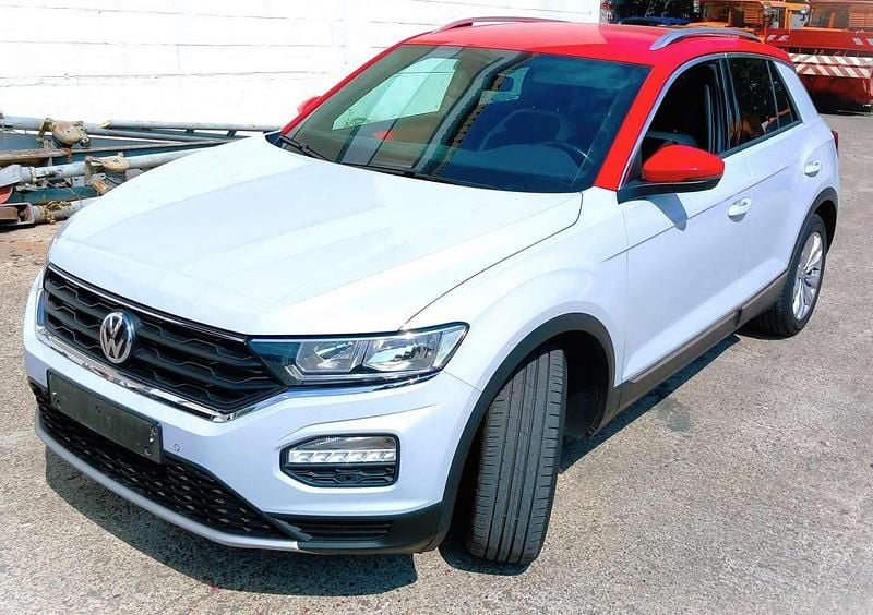 Weiß Gebraucht 2019 VW T-Roc Sport SUV | 24.999 € (Etwas zu teuer) - Bild 1/4