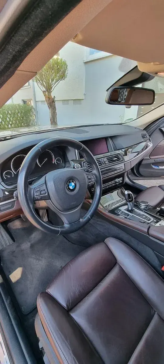 Gebraucht BMW 530 Luxury Line 258 PS (189 kW) 2016 Silber Kombi