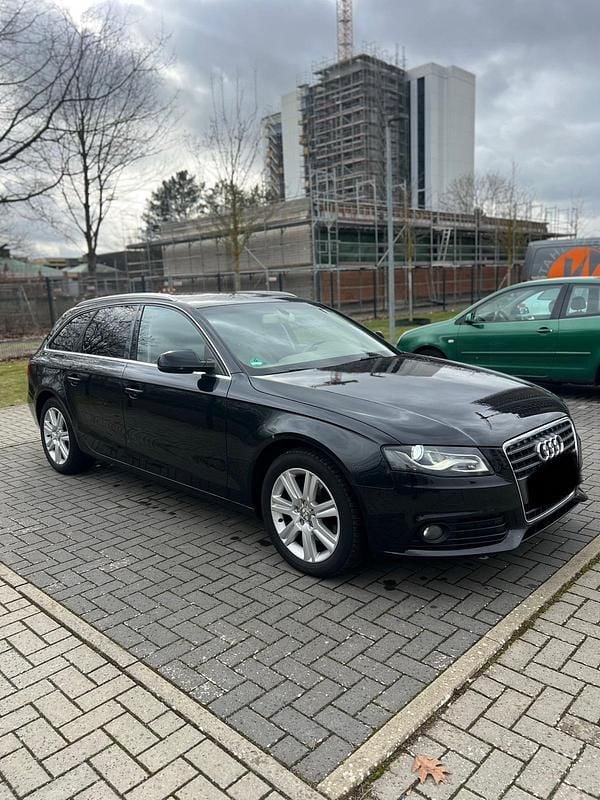 Gebraucht Audi A4 179 PS (131 kW) 2010 Schwarz Kombi