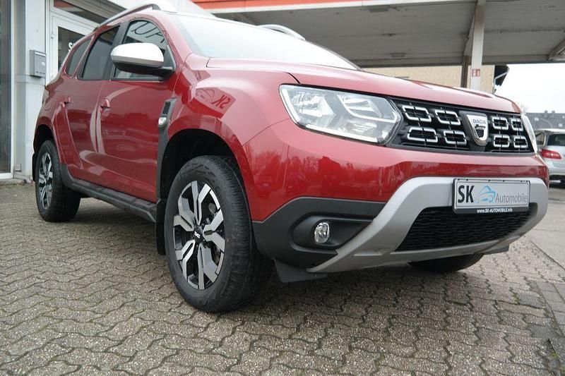 Gebraucht Dacia Duster Prestige 114 PS (83 kW) 2020 Rot SUV