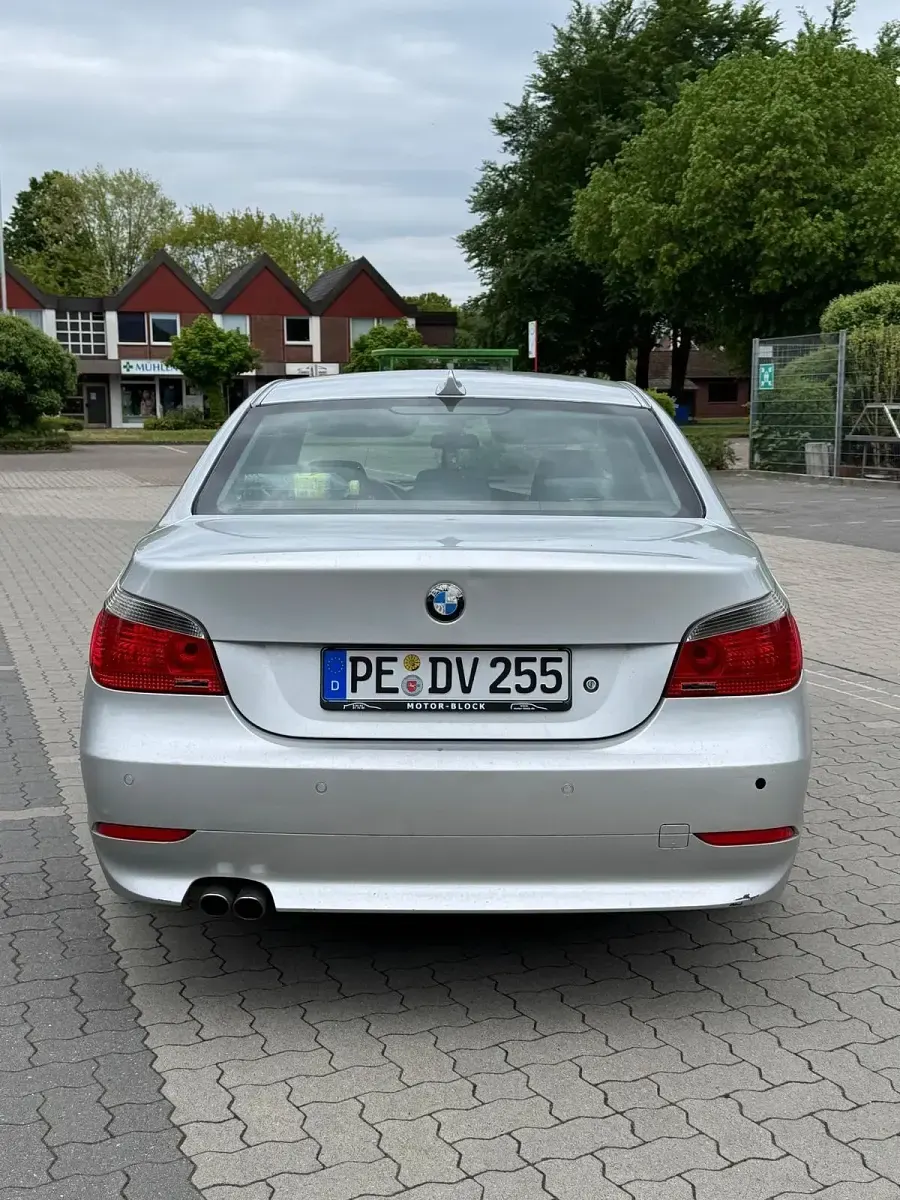 Käytetty BMW 525 192 HP (141 kW) 2003 Harmaa Sedan