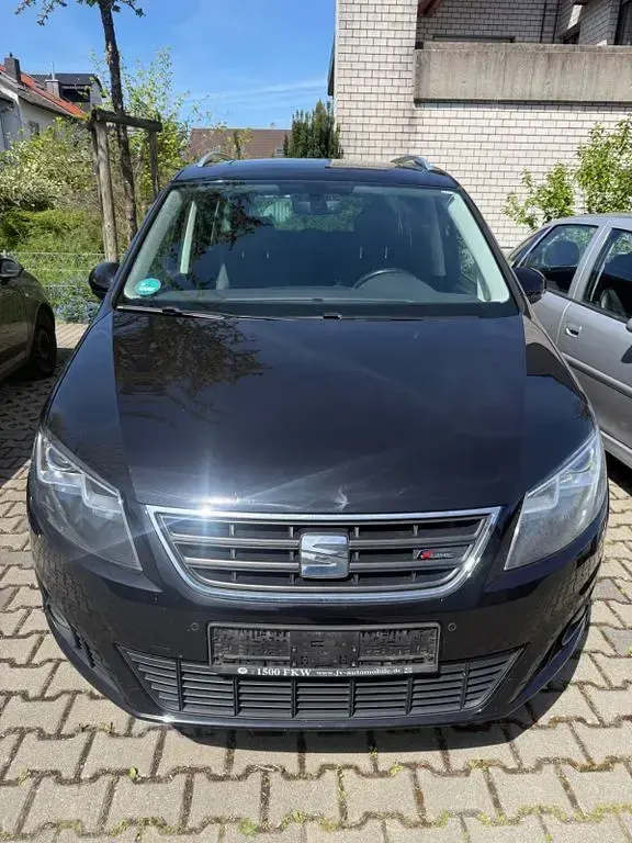 Używany Seat Alhambra 150 KM (110 kW) 2017 Czarny Minivan
