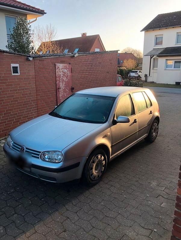 Gebraucht VW Golf IV 110 PS (80 kW) 2002 Grau Kleinwagen