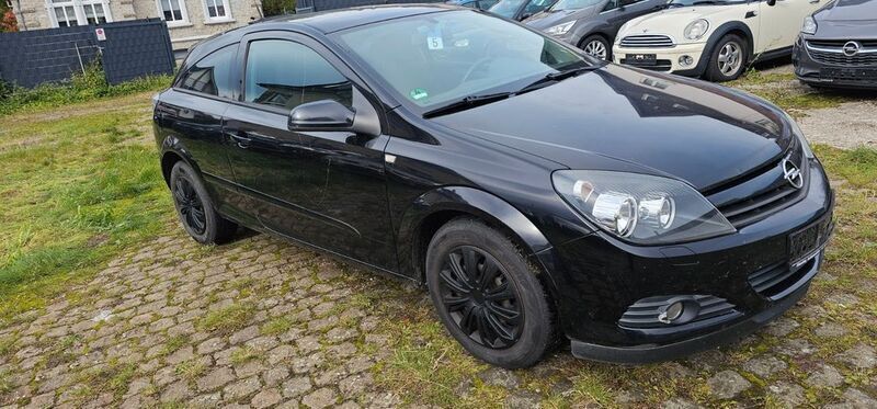 Gebraucht Opel Astra GTC Edition 101 PS (74 kW) 2005 Schwarz Coupé