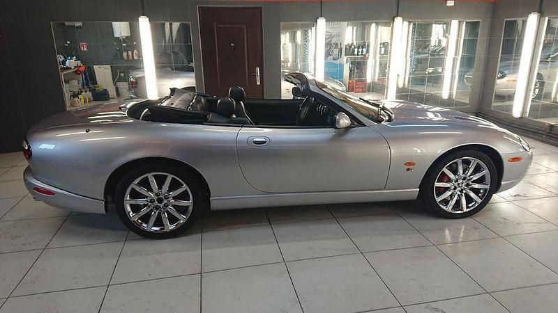 Silber Gebraucht 2005 Jaguar XKR Cabrio | 20.000 € (Guter Preis) - Bild 1/4