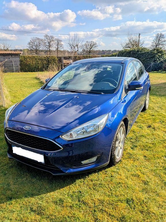Gebraucht Ford Focus 125 PS (91 kW) 2018 Blau Limousine