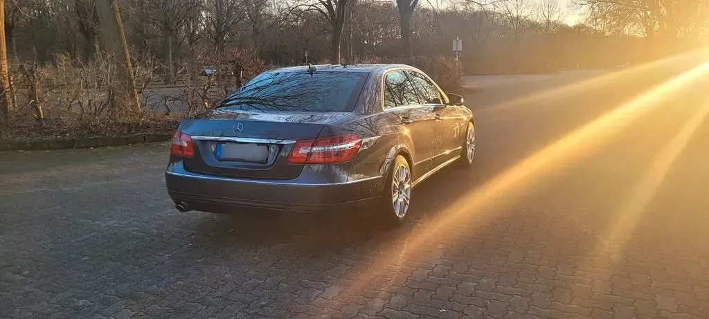 Usata Mercedes E200 184 CV (135 kW) 2011 Berlina