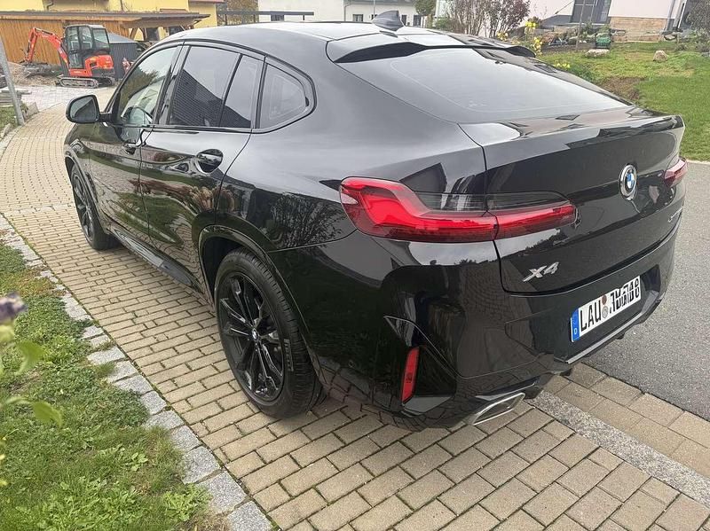 Gebraucht BMW X4 Shadowline 190 PS (139 kW) 2025 Schwarz SUV