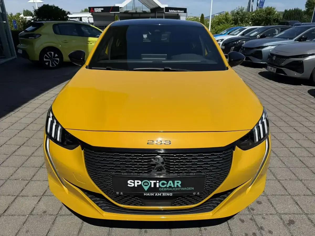 Gebraucht Peugeot 208 GT 101 PS (74 kW) 2022 Gelb Kleinwagen