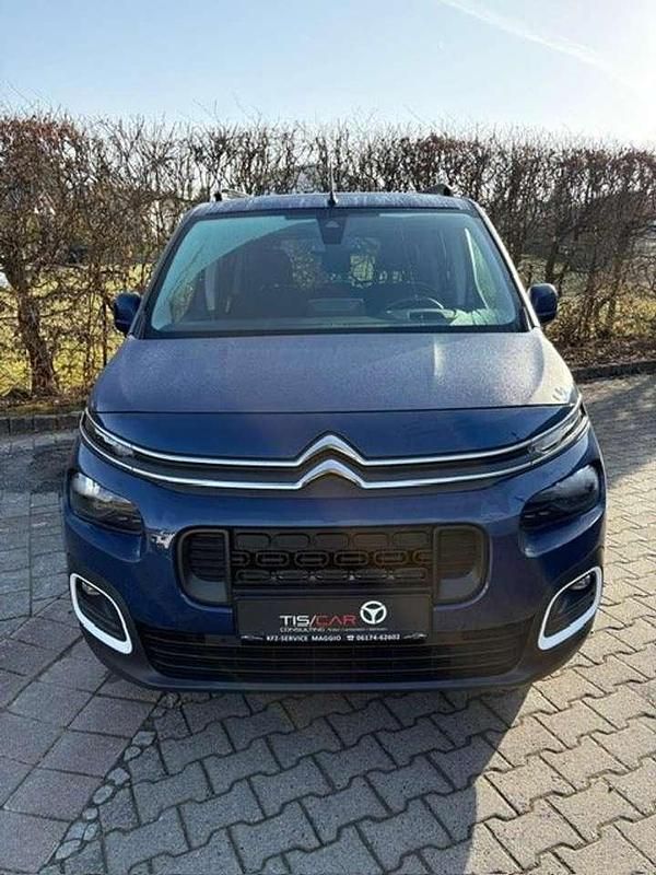 Gebraucht Citroën Berlingo Shine 131 PS (96 kW) 2018 Lackierung nachtblau metallic Van / Kleinbus
