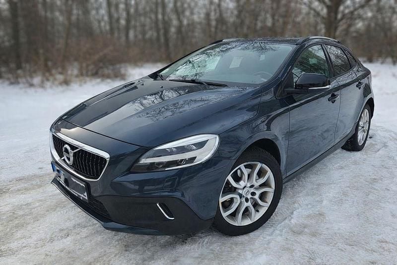 Gebraucht Volvo V40 CC 150 PS (110 kW) 2016 Blau Kombi